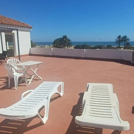 Oh! Cinnamon Beach בית הארחה